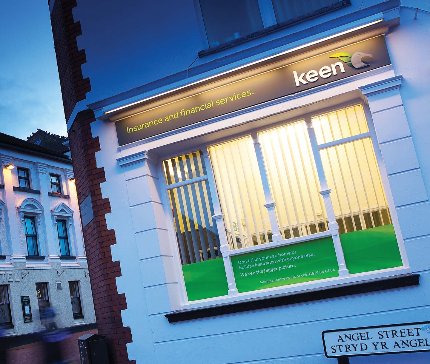 Keen building signage