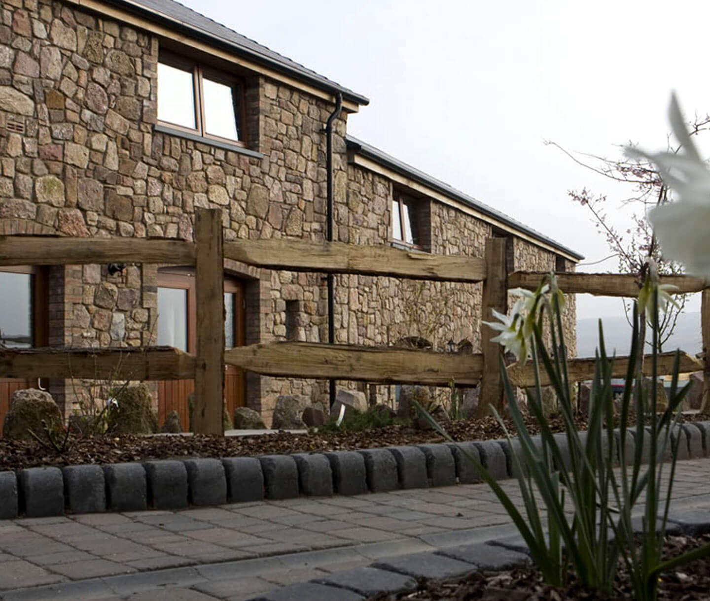 brand design swansea kings head