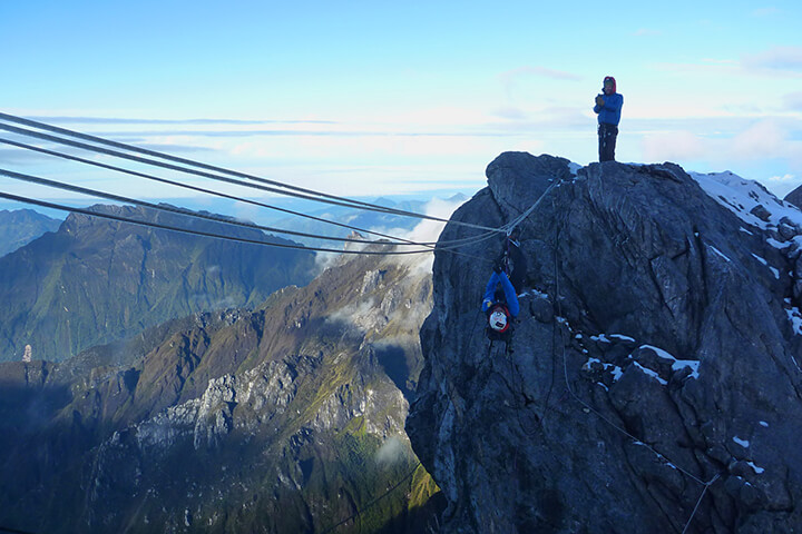 737 Challenge Stage 5 Carstensz Pyramid